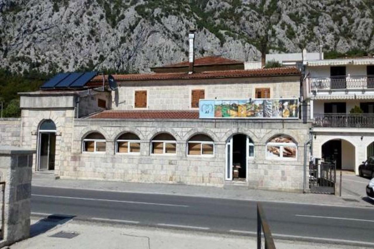 Villa Adriatic Kotor Bagian luar foto