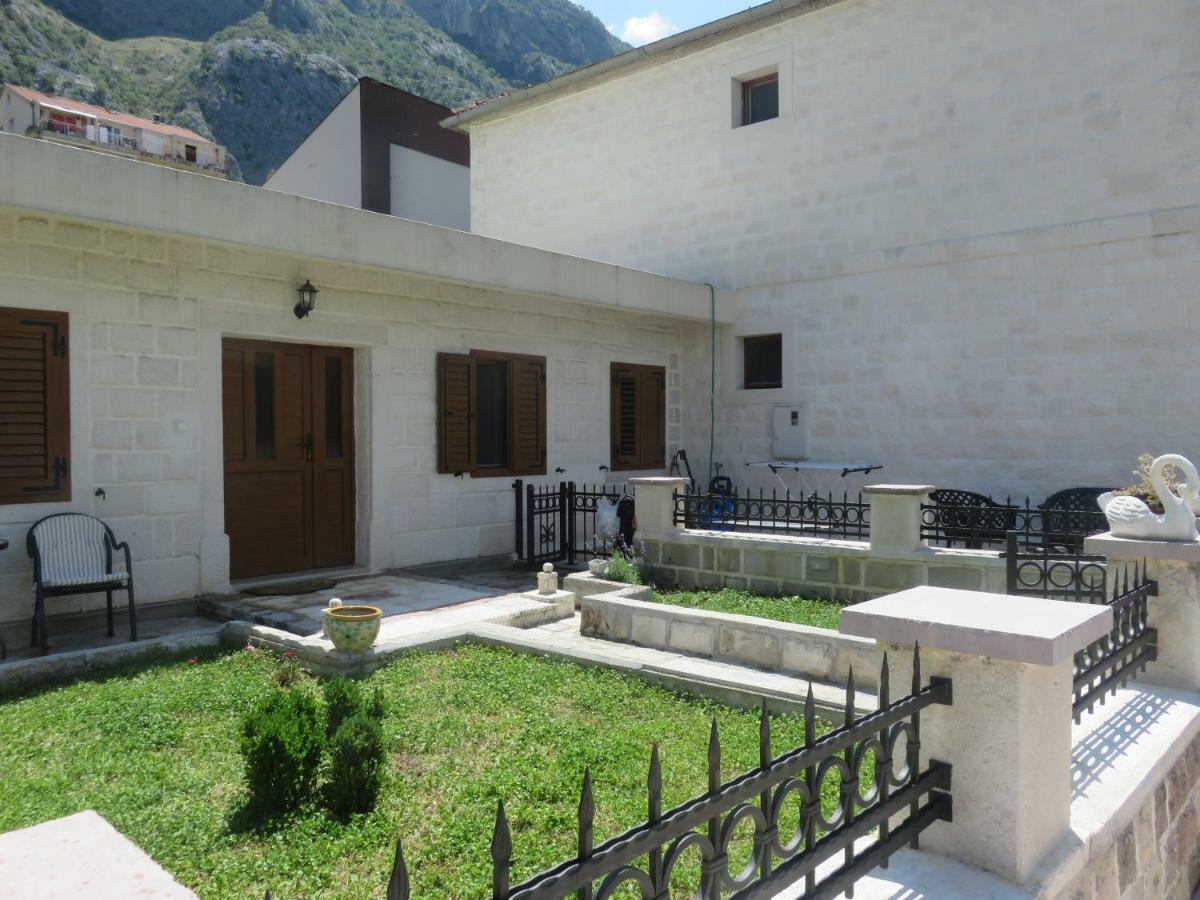 Villa Adriatic Kotor Bagian luar foto